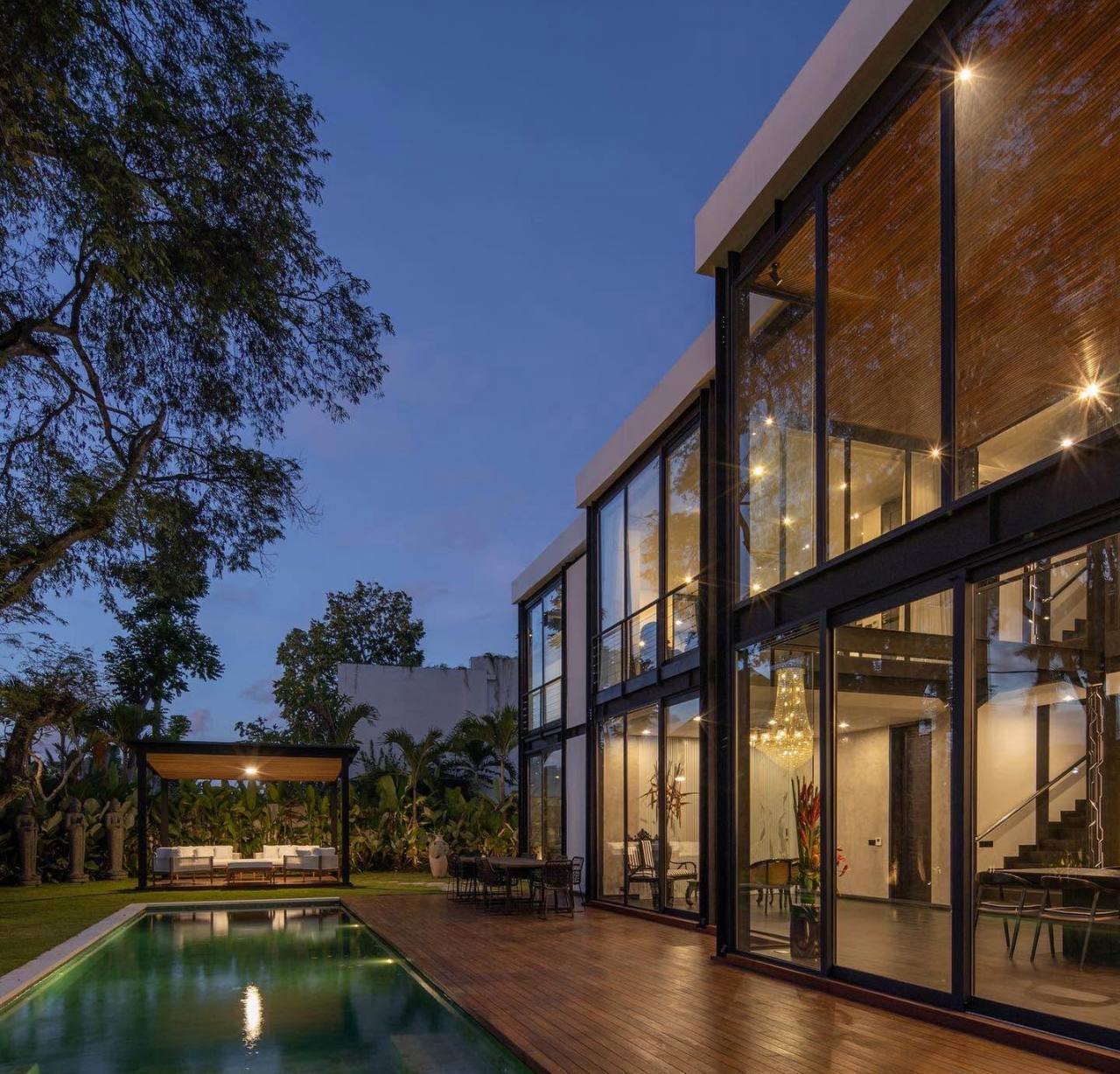 Villa in Umalas, Bali, Indonesia — 5 bedrooms — photo 1