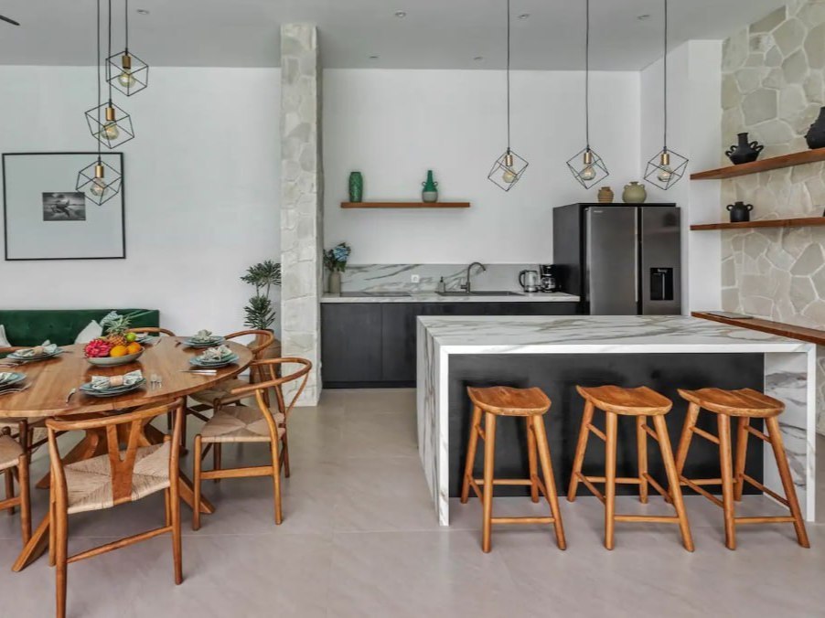Villa in Canggu, Bali, Indonesia — 3 bedrooms — photo 1