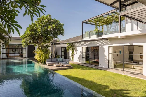 Villa in Canggu, Bali, Indonesia — 5 bedrooms — photo 2