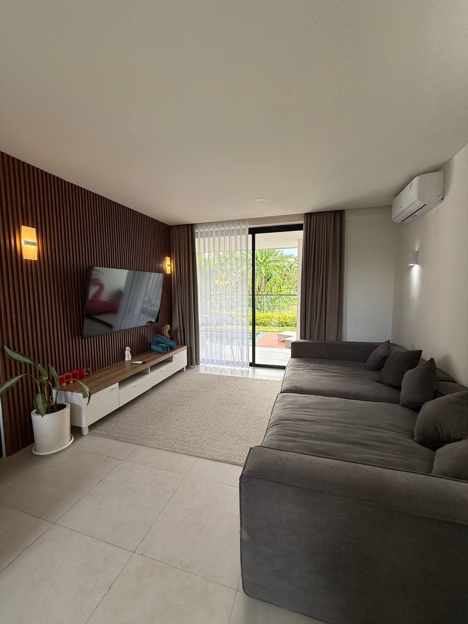 Villa in Canggu, Bali, Indonesia — 2 bedrooms — photo 1