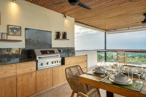 Villa in Uluwatu, Bali, Indonesia — 4 bedrooms — photo 2