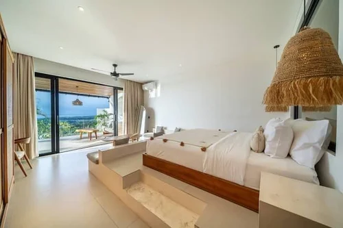 Villa in Uluwatu, Bali, Indonesia — 4 bedrooms — photo 4