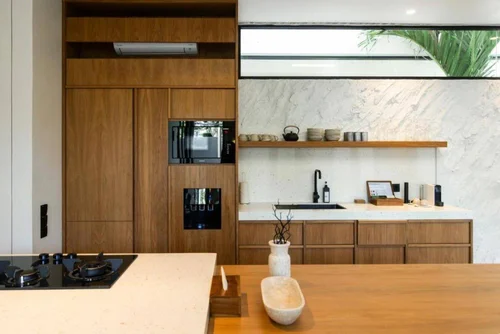 Villa in Uluwatu, Bali, Indonesia — 3 bedrooms — photo 4