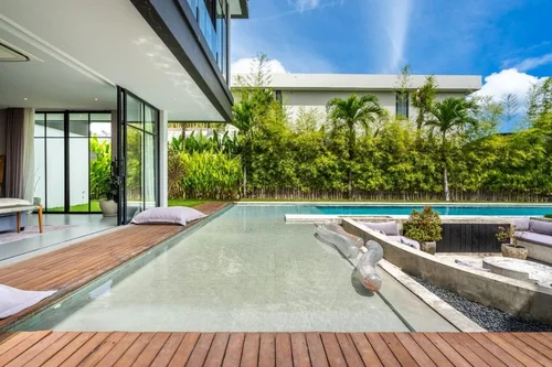 Villa in Canggu, Bali, Indonesia — 5 bedrooms — photo 3