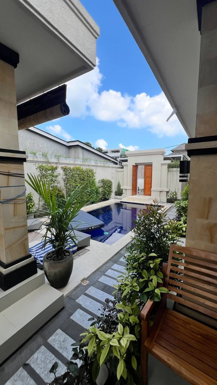 Guest House in Canggu, Bali, Indonesia — 5 bedrooms — photo 1