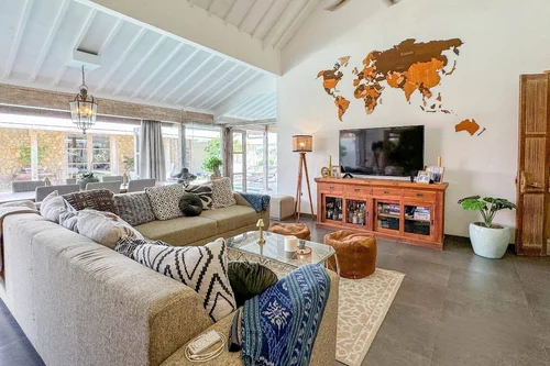 Villa in Seminyak, Bali, Indonesia — 4 bedrooms — photo 3