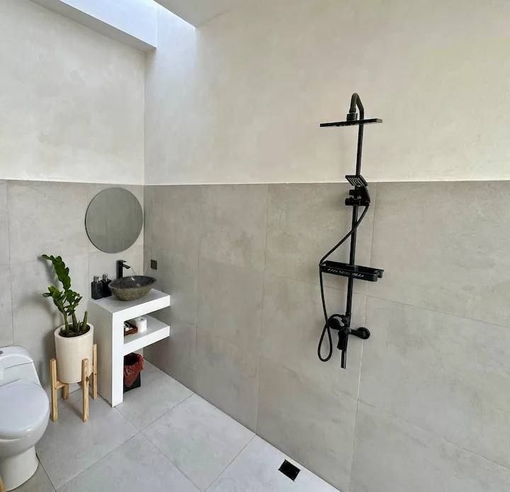 Villa in Uluwatu, Bali, Indonesia — 1 bedroom — photo 1