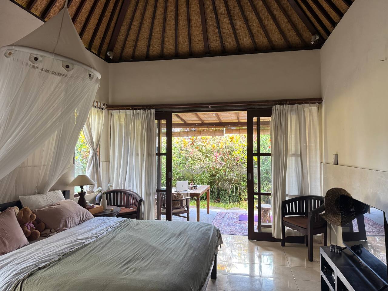 Villa in Ubud, Bali, Indonesia — 1 bedroom — photo 1