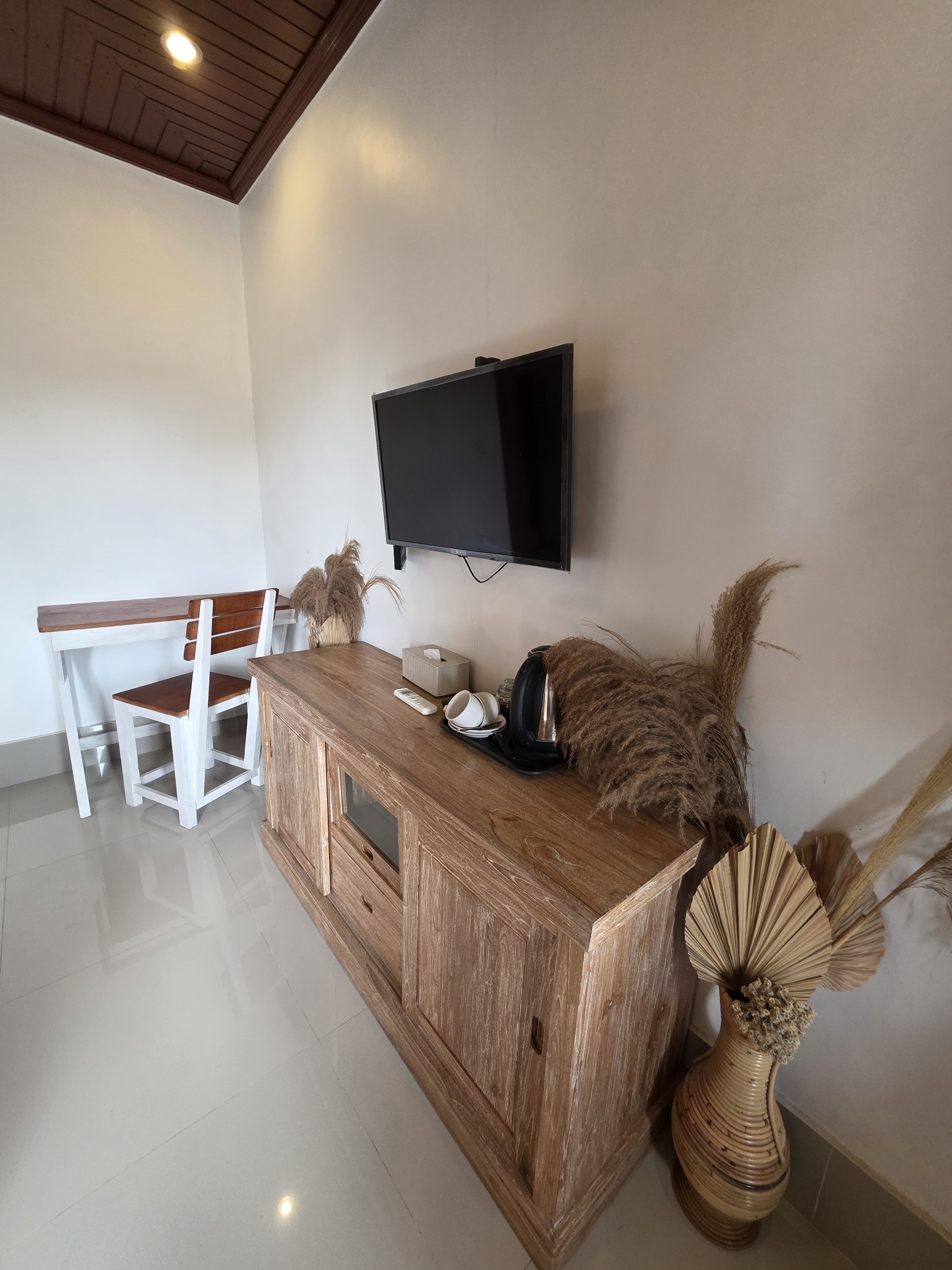 Guest House in Ubud, Bali, Indonesia — 1 bedroom — photo 1
