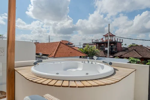 Villa in Umalas, Bali, Indonesia — 3 bedrooms — photo 1