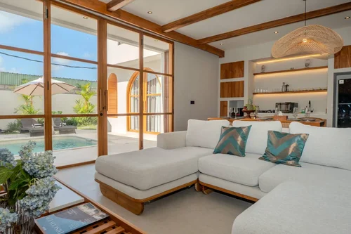 Villa in Umalas, Bali, Indonesia — 3 bedrooms — photo 2