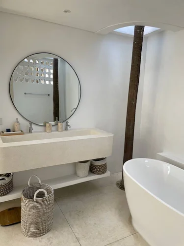 Villa in Canggu, Bali, Indonesia — 3 bedrooms — photo 4