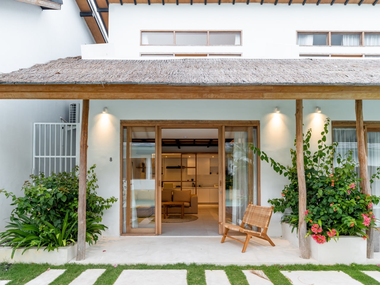 Loft in Canggu, Bali, Indonesia — 1 bedroom — photo 1