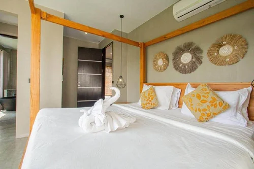 Villa in Canggu, Bali, Indonesia — 3 bedrooms — photo 2