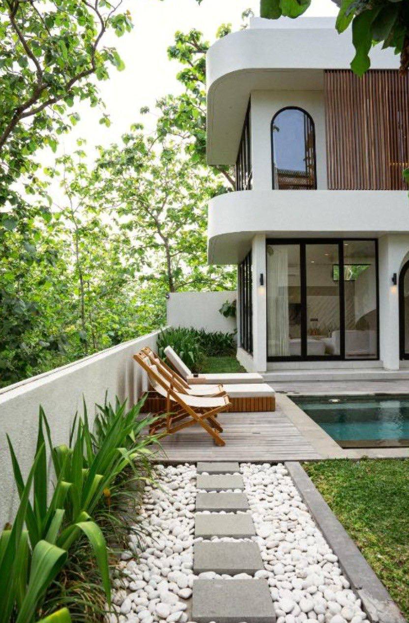 Villa in Uluwatu, Bali, Indonesia — 3 bedrooms — photo 1