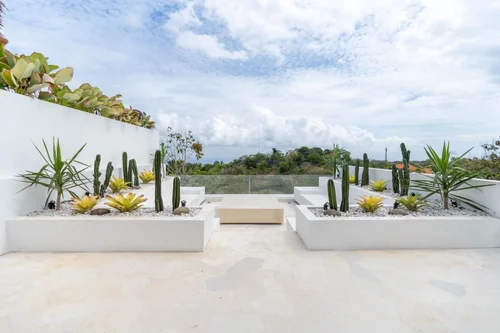 Villa in Uluwatu, Bali, Indonesia — 2 bedrooms — photo 4
