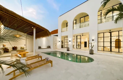 Villa in Canggu, Bali, Indonesia — 2 bedrooms — photo 2