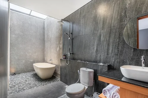 Villa in Seminyak, Bali, Indonesia — 2 bedrooms — photo 2