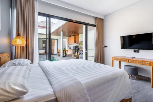 Villa in Seminyak, Bali, Indonesia — 2 bedrooms — photo 4