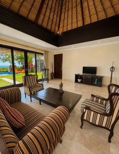 Villa in Ungasan, Bali, Indonesia — 3 bedrooms — photo 3
