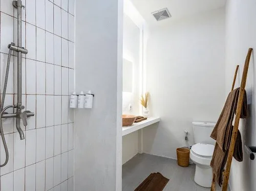 Room in Canggu, Bali, Indonesia — 1 bedroom — photo 2