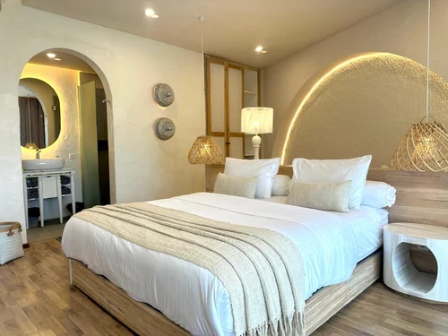 Villa in Nusa Dua, Bali, Indonesia — 2 bedrooms — photo 5