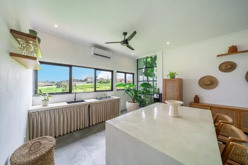 Villa in Canggu, Bali, Indonesia — 3 bedrooms — photo 4