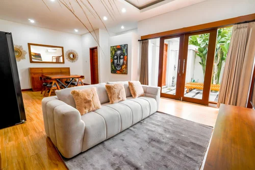 Villa in Umalas, Bali, Indonesia — 3 bedrooms — photo 1