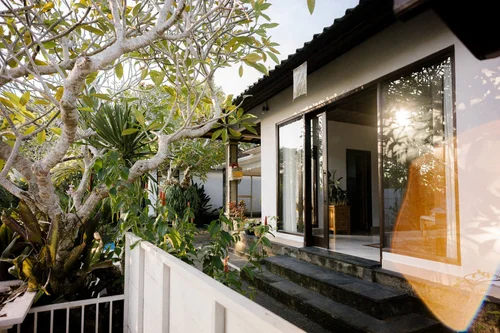 Villa in Ubud, Bali, Indonesia — 1 bedroom — photo 1