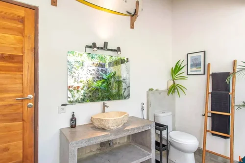 Villa in Uluwatu, Bali, Indonesia — 2 bedrooms — photo 4