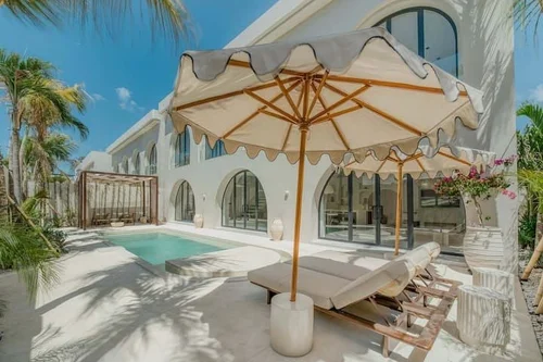 Villa in Uluwatu, Bali, Indonesia — 3 bedrooms — photo 7