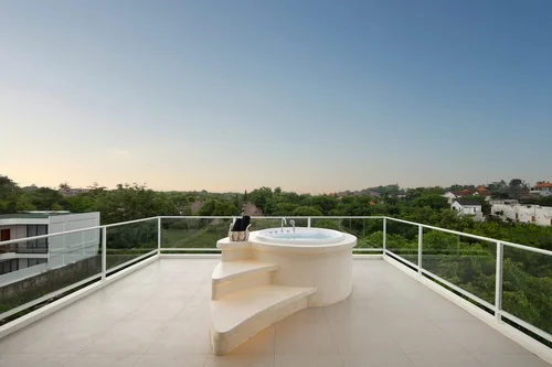Villa in Uluwatu, Bali, Indonesia — 3 bedrooms — photo 7