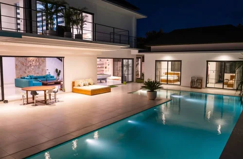 Villa in Seminyak, Bali, Indonesia — 4 bedrooms — photo 2