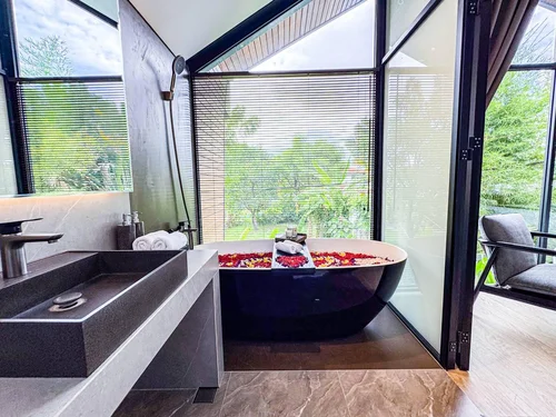 Property in Umalas, Bali, Indonesia — 2 bedrooms — photo 3