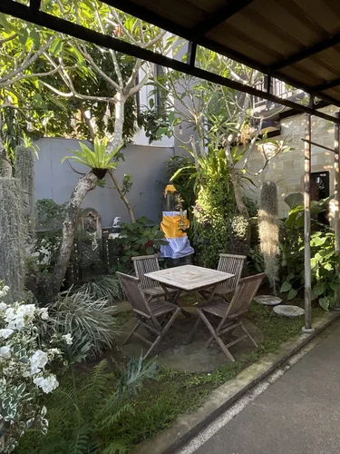 Villa in Gianyar, Bali, Indonesia — 2 bedrooms — photo 10