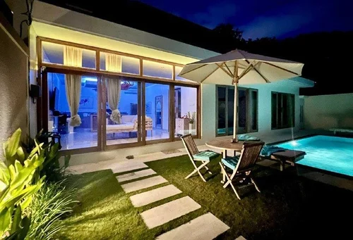Villa in Kerobokan, Bali, Indonesia — 2 bedrooms — photo 1