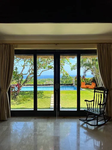 Villa in Ungasan, Bali, Indonesia — 3 bedrooms — photo 8