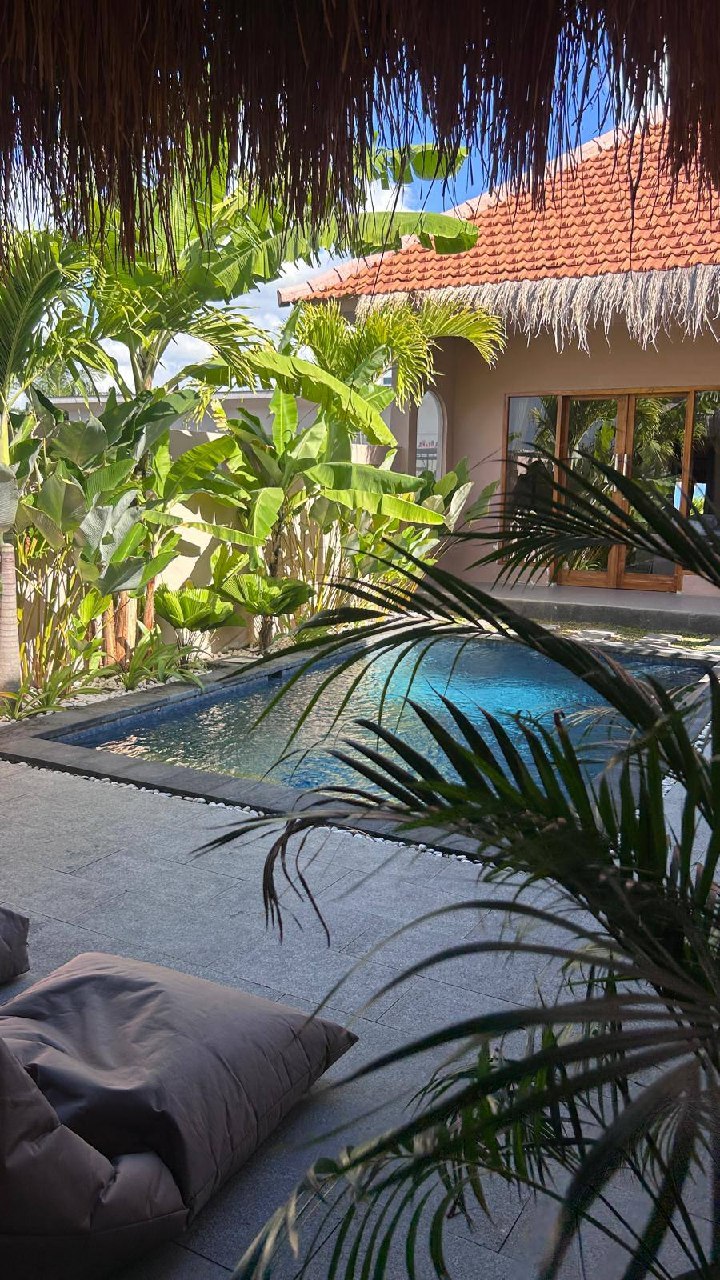Villa in Canggu, Bali, Indonesia — 3 bedrooms — photo 1
