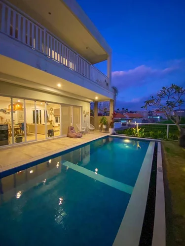 Villa in Canggu, Bali, Indonesia — 4 bedrooms — photo 2