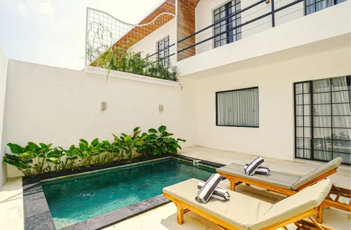 Villa in Canggu, Bali, Indonesia — 2 bedrooms — photo 1