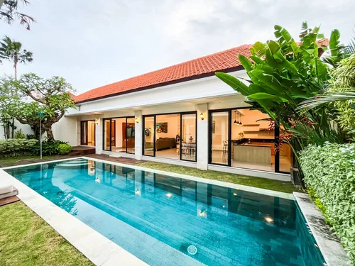 Villa in Canggu, Bali, Indonesia — 3 bedrooms — photo 1