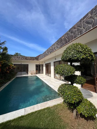 Villa in Umalas, Bali, Indonesia — 3 bedrooms — photo 2