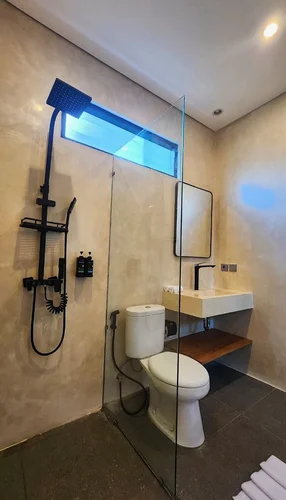 Apartment in Canggu, Bali, Indonesia — 1 bedroom — photo 8