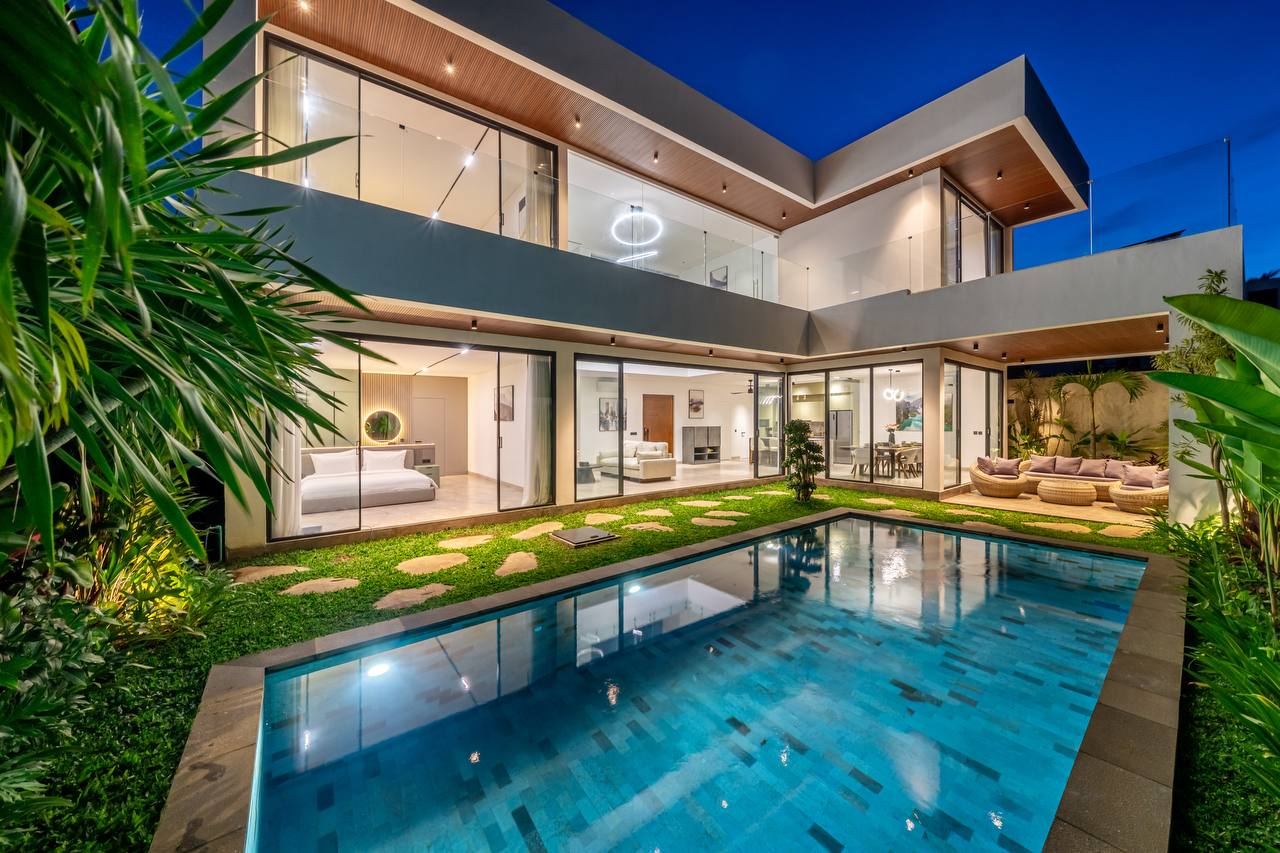 Villa in Ubud, Bali, Indonesia — 3 bedrooms — photo 1