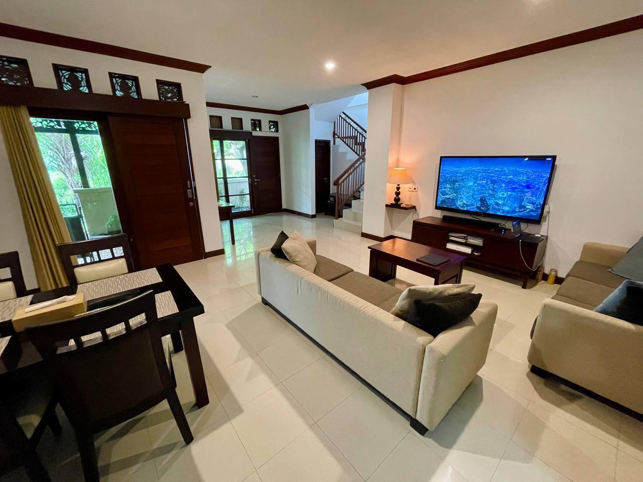 Villa in Uluwatu, Bali, Indonesia — 3 bedrooms — photo 1