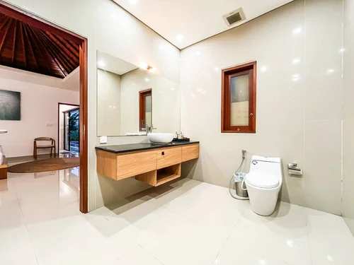 Villa in Canggu, Bali, Indonesia — 3 bedrooms — photo 8