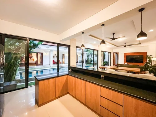 Villa in Canggu, Bali, Indonesia — 3 bedrooms — photo 9