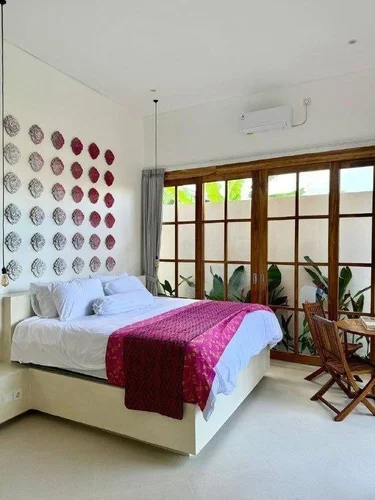 Villa in Canggu, Bali, Indonesia — 2 bedrooms — photo 1