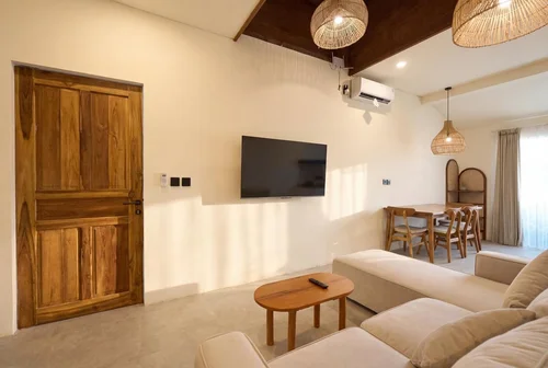 Villa in Canggu, Bali, Indonesia — 2 bedrooms — photo 2