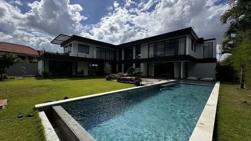 Villa in Umalas, Bali, Indonesia — 5 bedrooms — photo 1